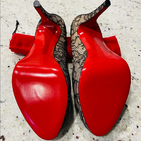 Christian Louboutin Lace peep toe platform 39.5EU - Picture 2 of 4